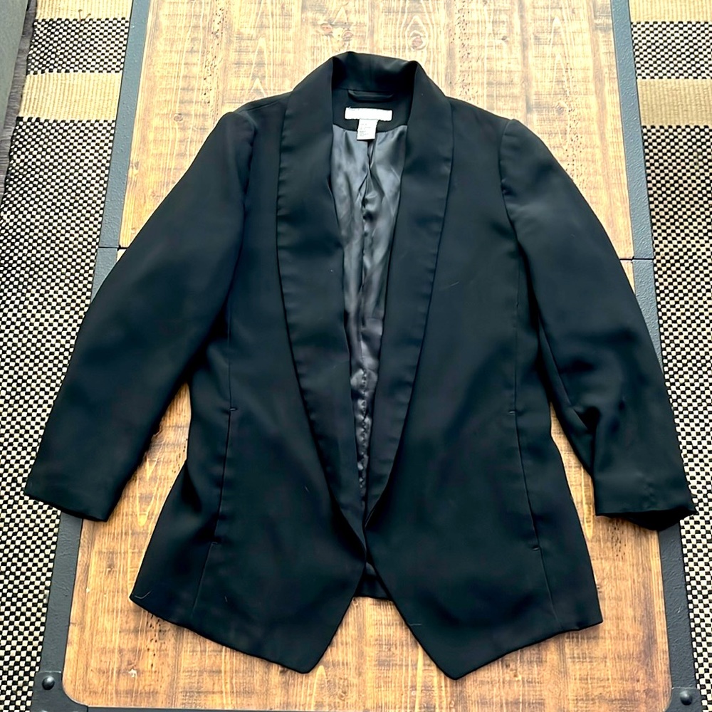H&M Women’s Black Blazer